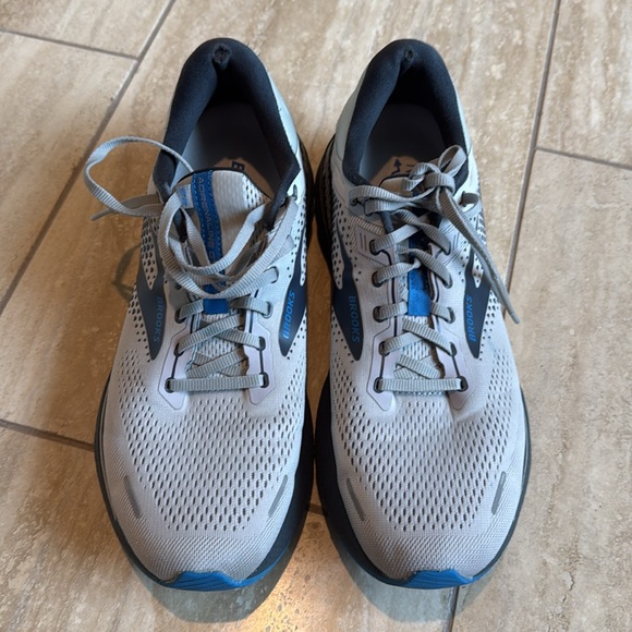 Brooks Adrenaline GTS 22 - Picture 9 of 9